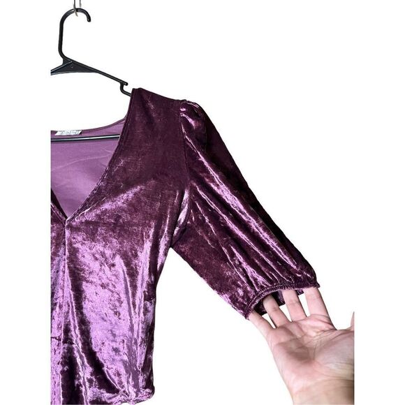 Intimately‎ Free by Free People Don’t You Wish Velvet Bodysuit Plum NWOT size XS - Picture 2 of 7